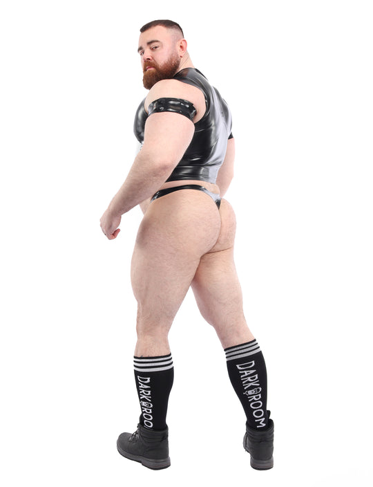 Black Submission Crop Look