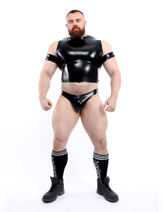 Black Submission Crop Look